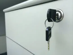 Lock Safe Services Overland Park, KS 913-364-2668 Lock Safe Services Overland Park, KS 913-364-2668 - unlocking-file-cabinet